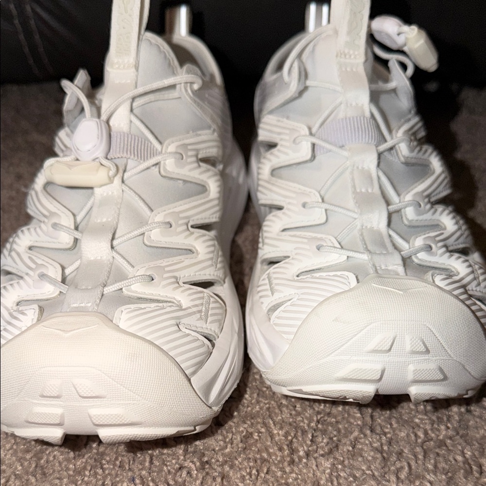 Hoka Hopara All Gender White Athletic Sandals - Size M6/W7